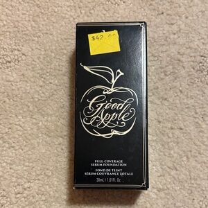 New in Box Kat Von D Good Apple Full-Coverage Serum Foundation - Light 021